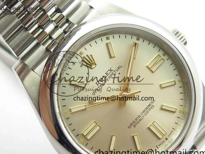 0125 WeatherProof Oyster Perpetual 41mm 124300 BP Maker Best Edition Silver Dial on SS Jubilee Bracelet A 2639